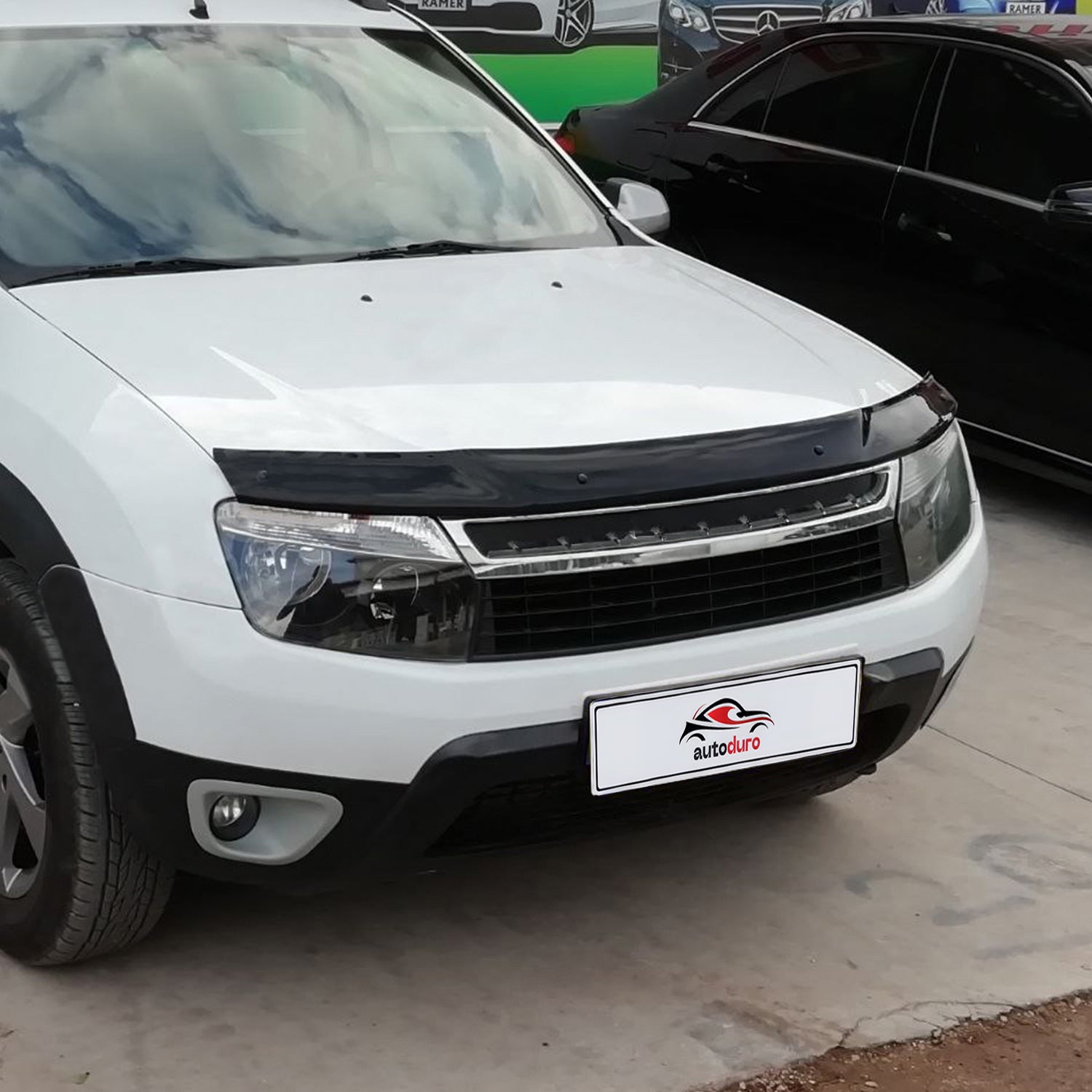 Autoduro Dacia Duster 2010 - 2017 Bonnet Deflector 4mm - 30210210-010409-40010101_5