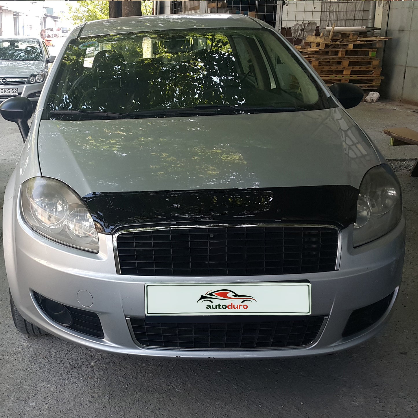 Autoduro Fiat Linea 2007 - 2018 Bonnet Deflector 4mm - 30290907-010409-40010101_5