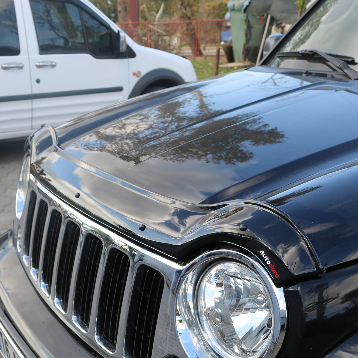 Autoduro Jeep Cherokee 2002 - 2008 Bonnet Deflector 3mm - 30410202-010409-30010101_10