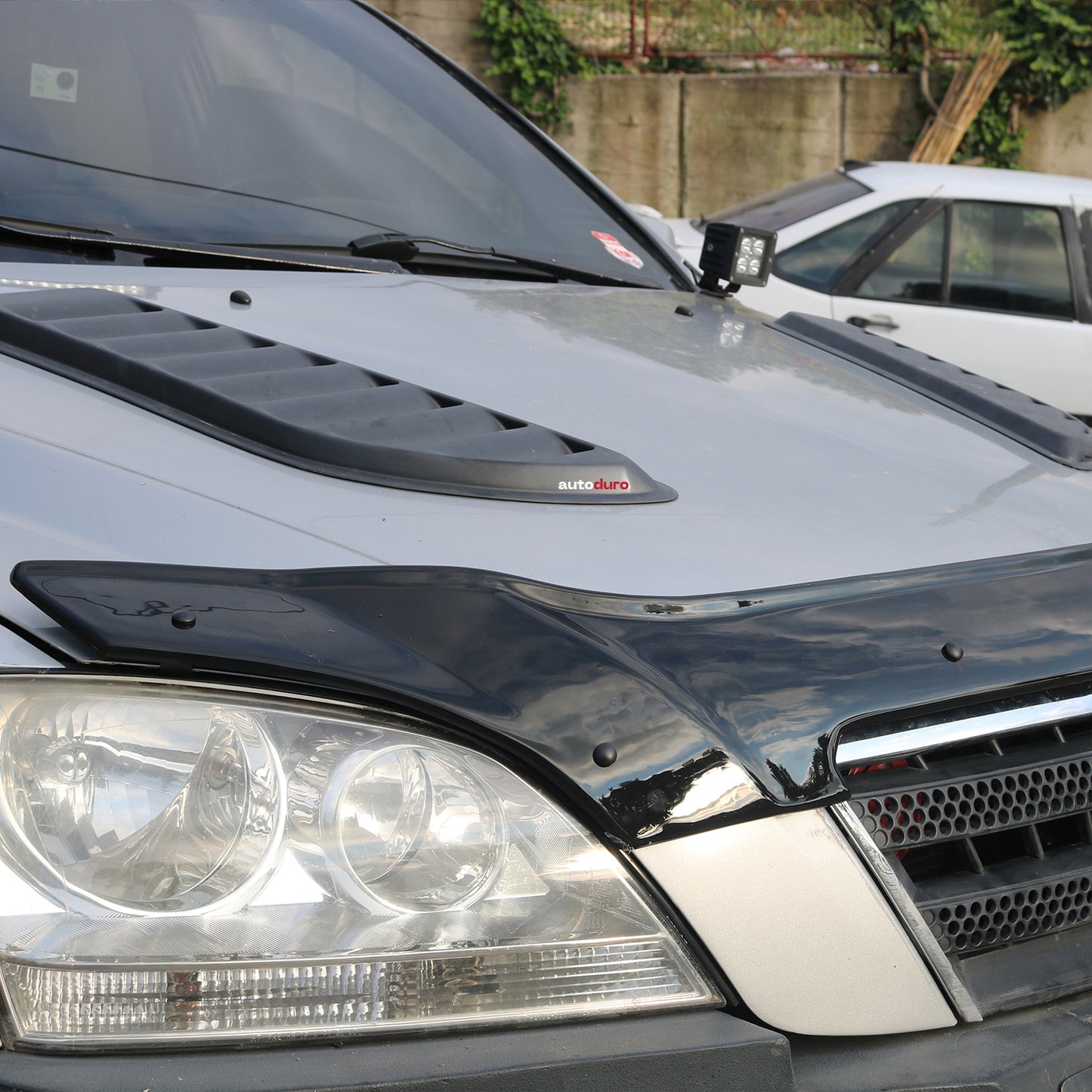 Autoduro Kia Sorento 2002 - 2006 Bonnet Deflector 3mm - 30430402-010409-30010101_10