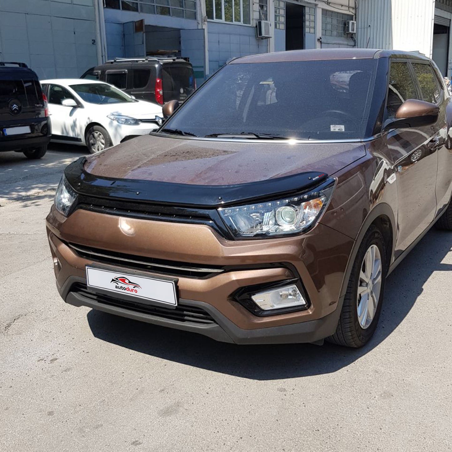 Autoduro Ssangyong Tivoli 2015 Onwards Bonnet Deflector 4mm - 30730215-010409-40010101_4