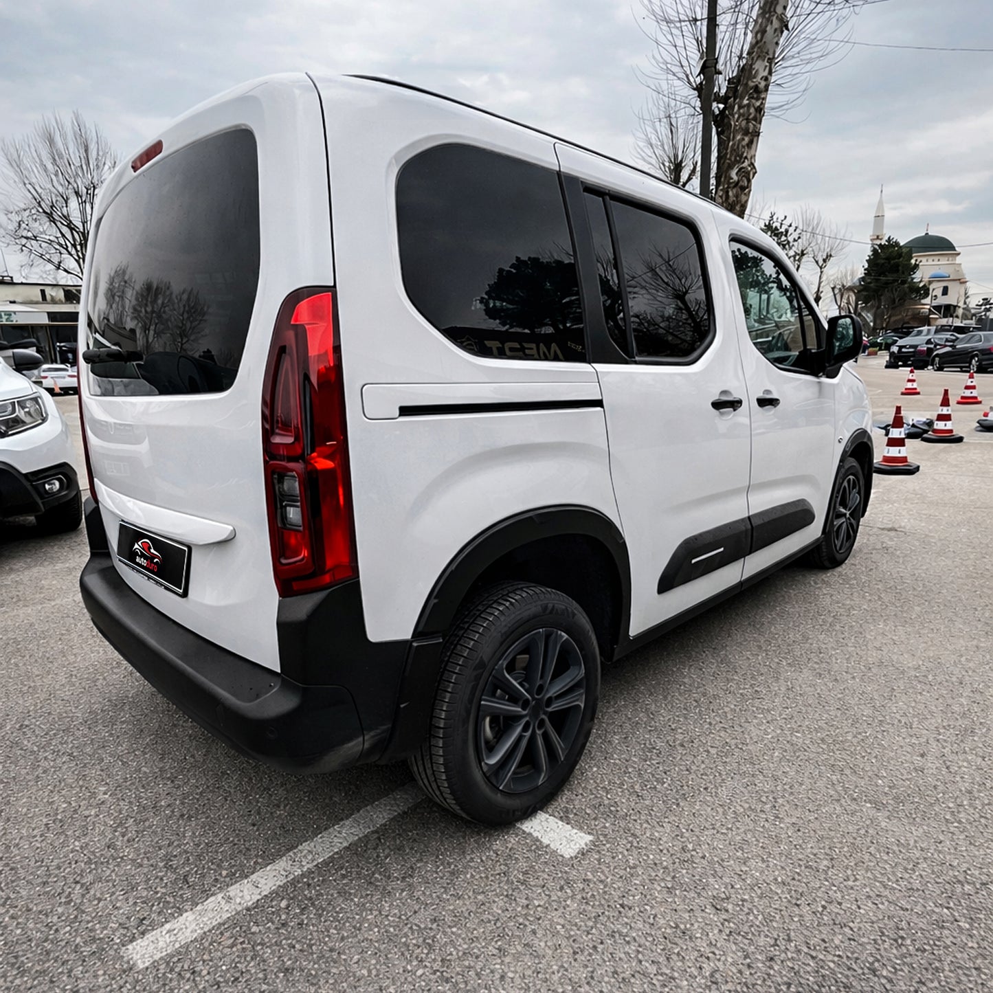 Autoduro Citroen Berlingo 2019 Onwards Fender Flares 8pcs - 32200119-010023-20010402_14