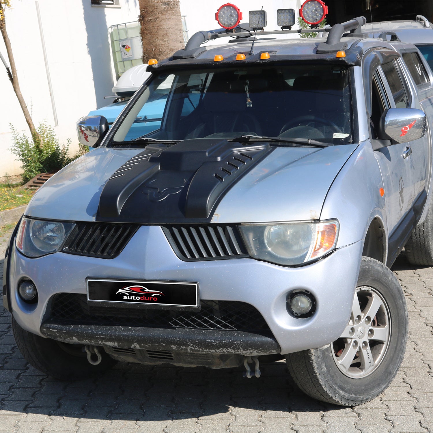 Autoduro Mitsubishi L200 2007 - 2015 Bonnet Large Scoop - 38570407-020409-20090402_7