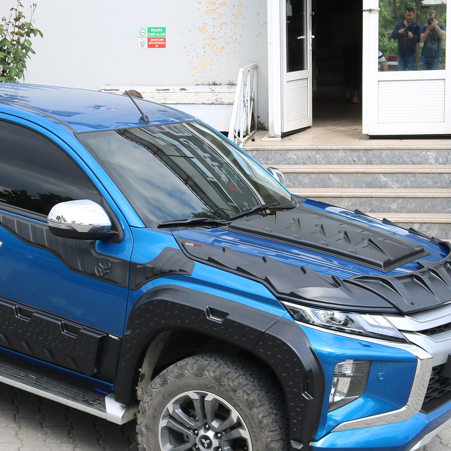 Autoduro Mitsubishi L200 2019 Onwards Bonnet Scoop - 38570419-010409-20090402_9