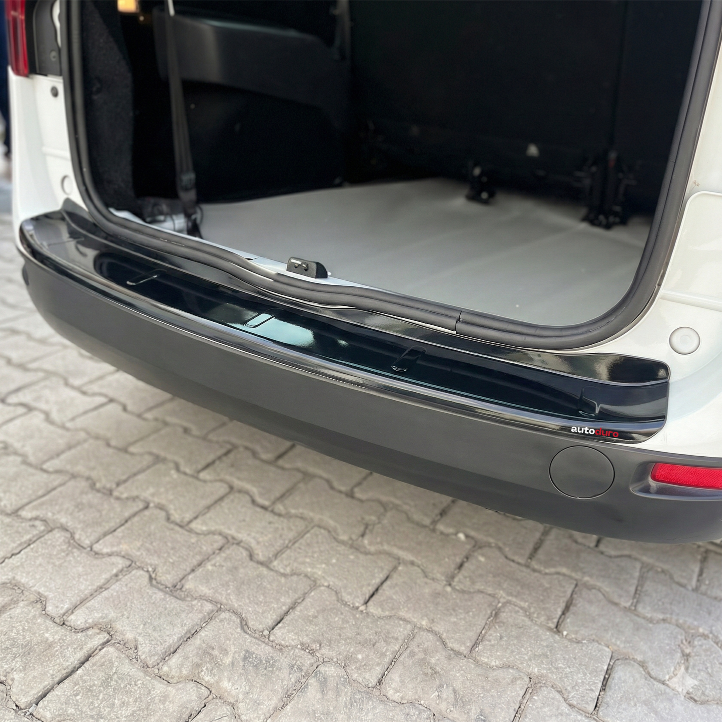 Autoduro Dacia Lodgy 2013 Onwards Rear Bumper Sill Protector Gloss - 39210313-010500-20010101_8