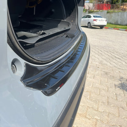 Autoduro Nissan Qashqai 2021 Onwards Rear Bumper Sill Protector Gloss - 39580621-010500-20010101_14