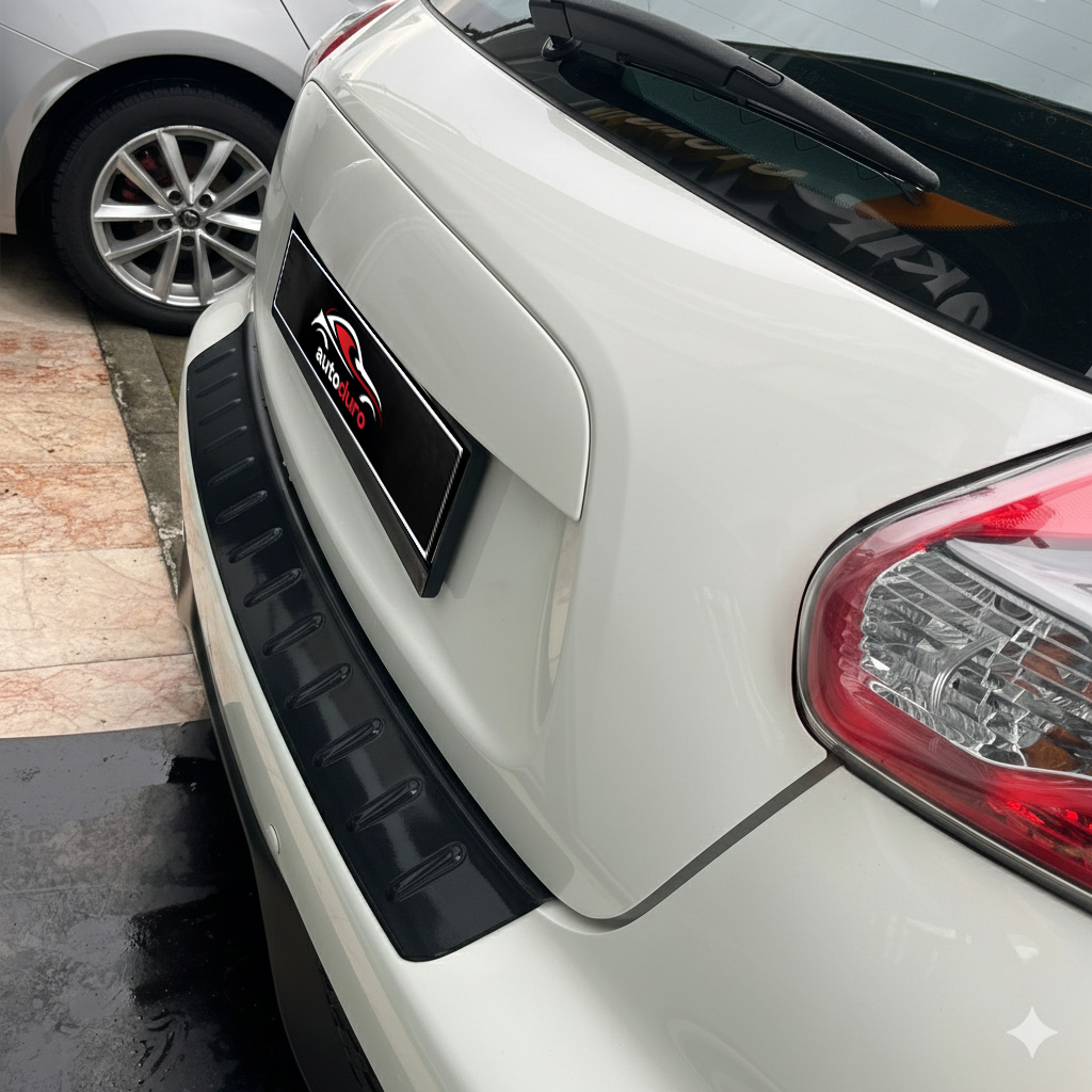 Autoduro Nissan Juke 2014 - 2018 Rear Bumper Sill Protector Gloss - 39581014-010500-20010101_6