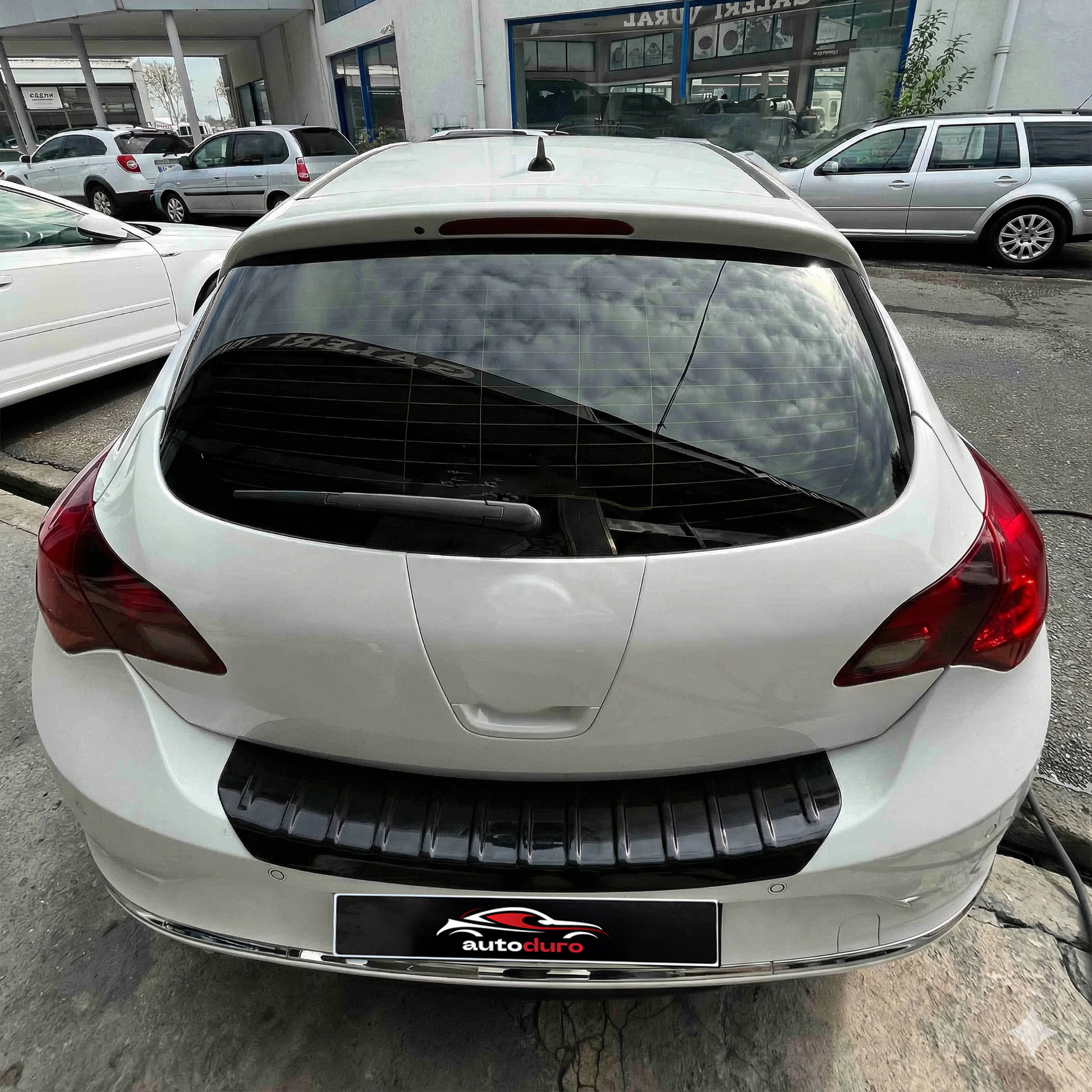 Autoduro Opel Combo 2018 Onwards Rear Bumper Sill Protector Gloss - 39590318-010500-20010101_6