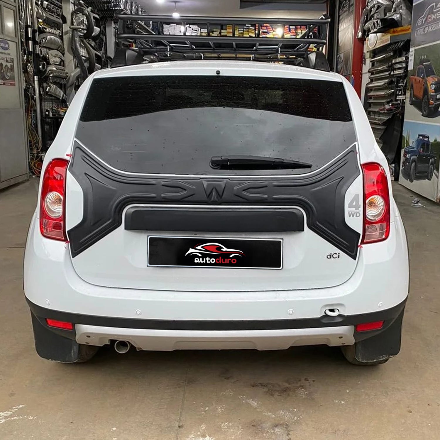 Autoduro Dacia Duster 2010 - 2017 Boot Lid Fender Flares - 64210210-010512-20010402_6