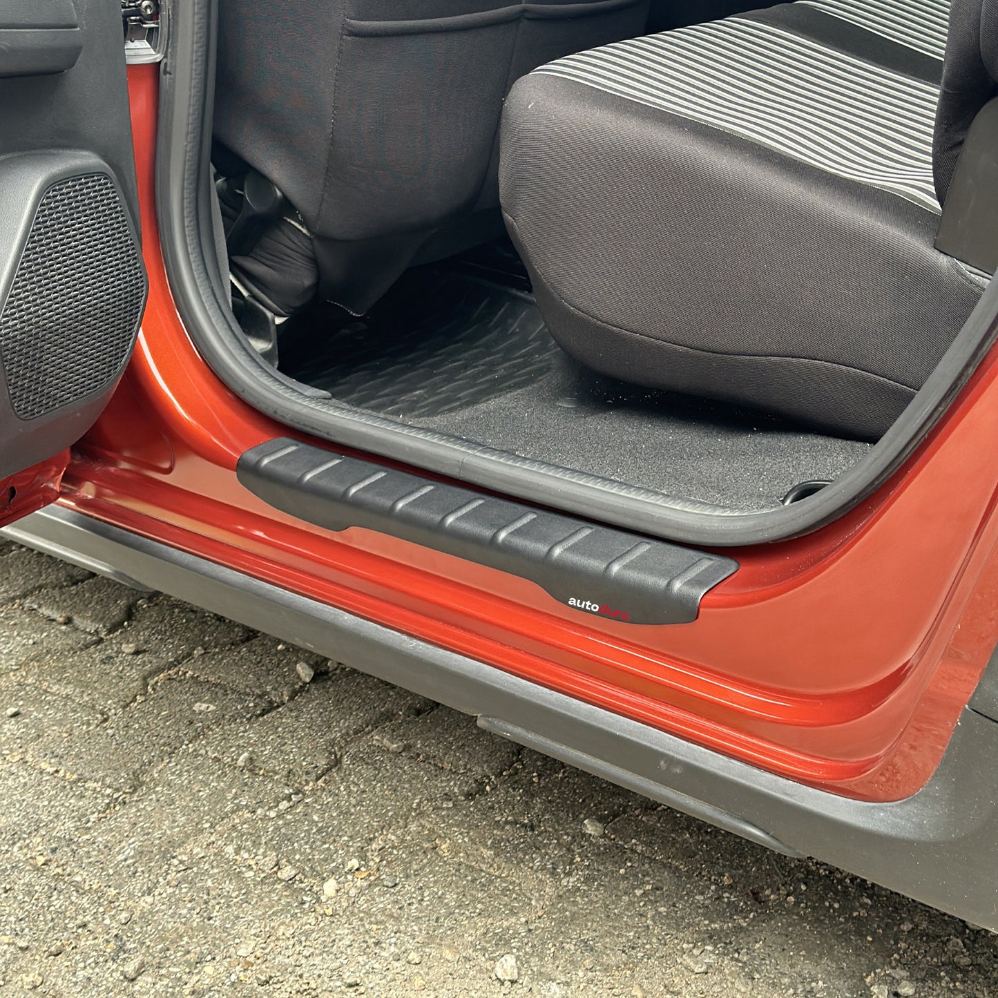 Autoduro Dacia Jogger 2022 Onwards Door Sill Protector 4pcs - 72210722-010019-20010402_6