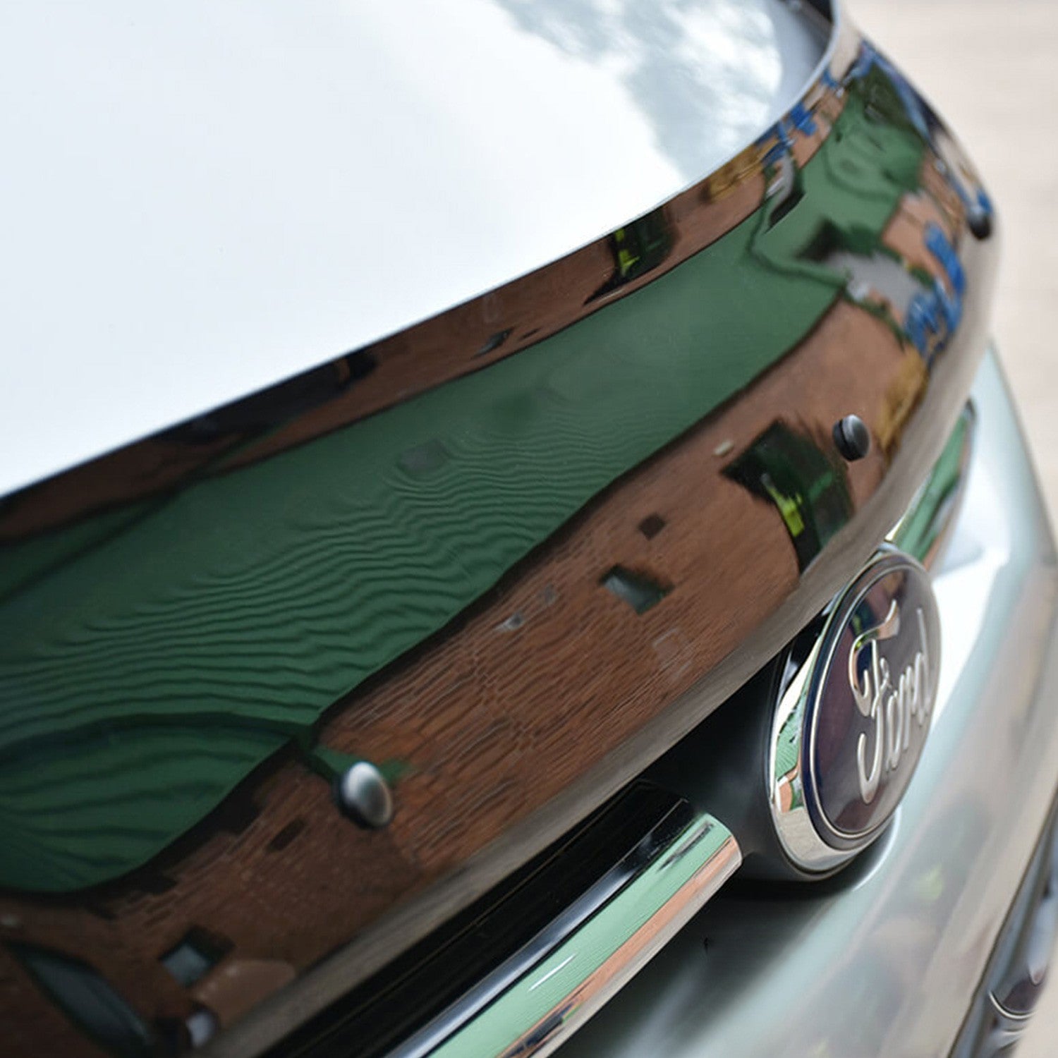 Ford Custom 2012 - 2017 Bonnet Deflector 4mm