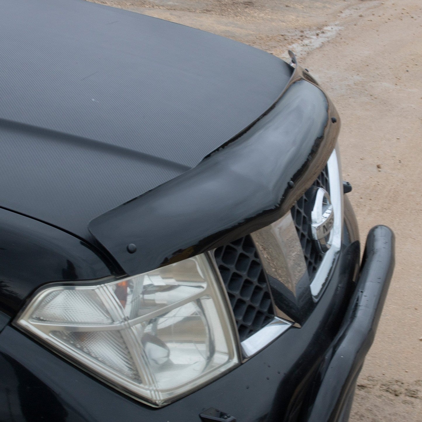 Nissan Navara 2006 - 2015 Bonnet Deflector 4mm