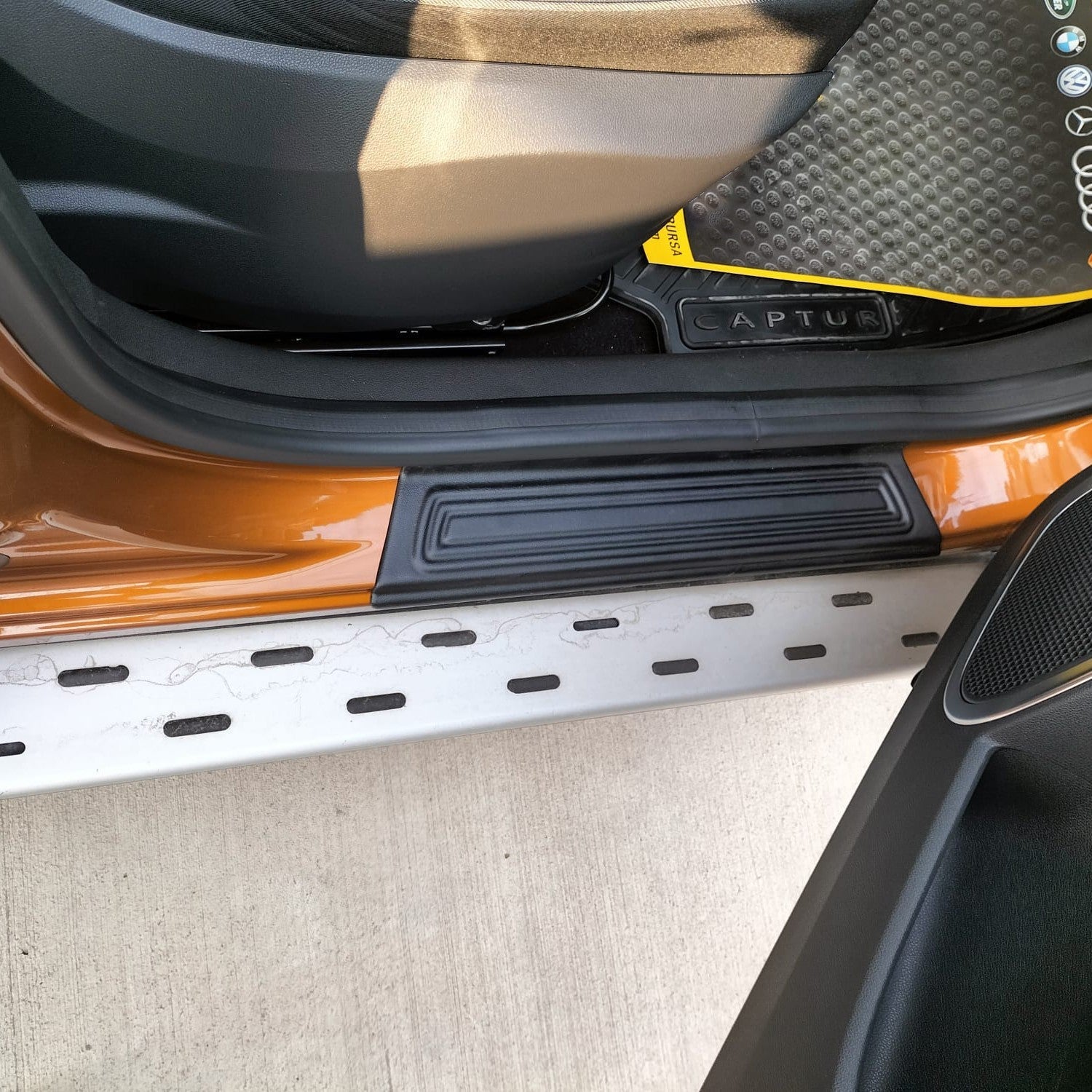 Renault Capture 2013 - 2019 Door Sill Protector 4pcs