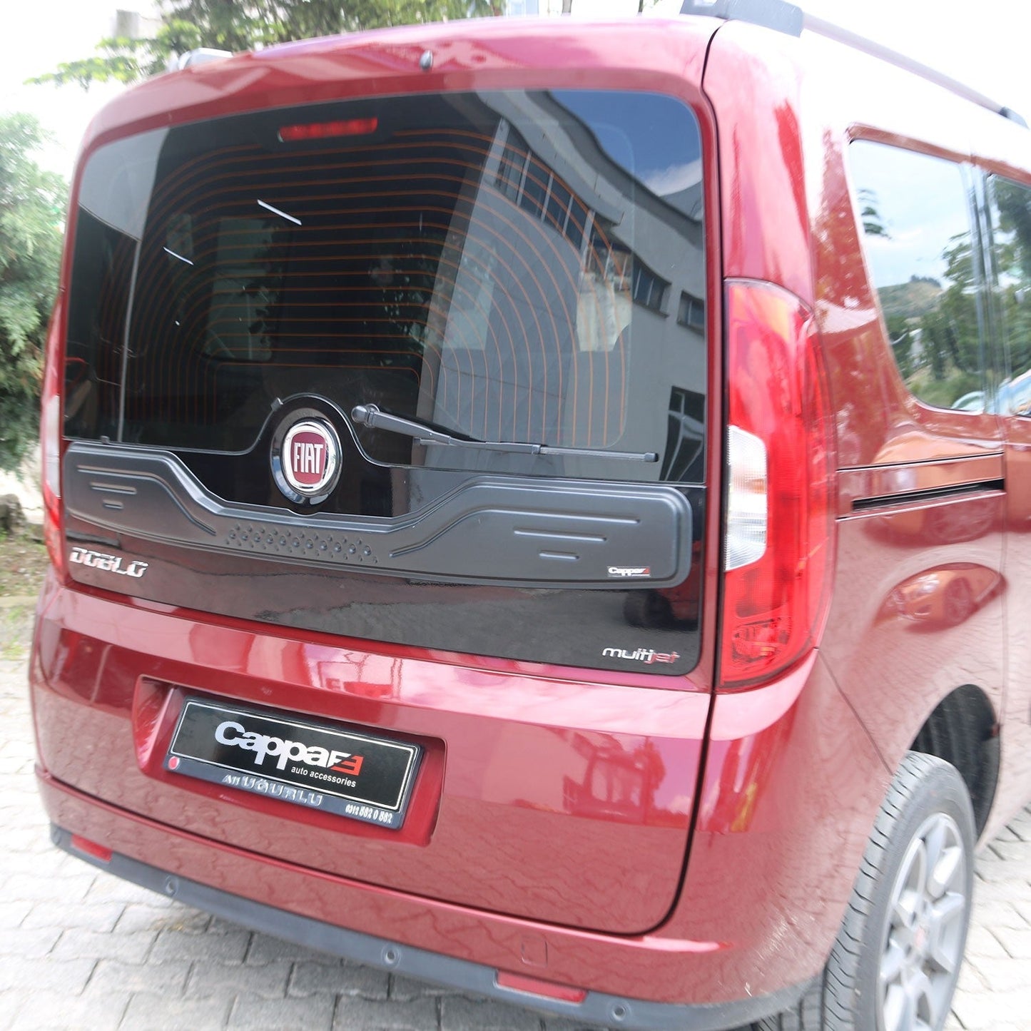 Fiat Doblo 2010 - 2015 Boot Lid Fender Flares