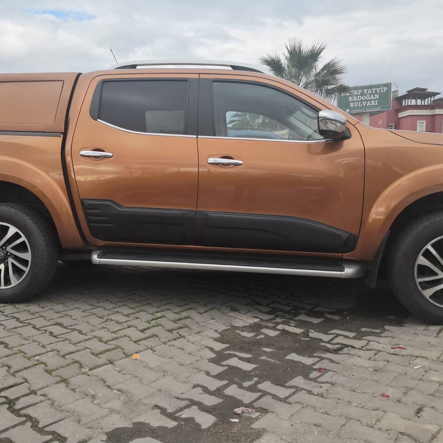 Nissan Navara 2016 - 2021 Fender Flares