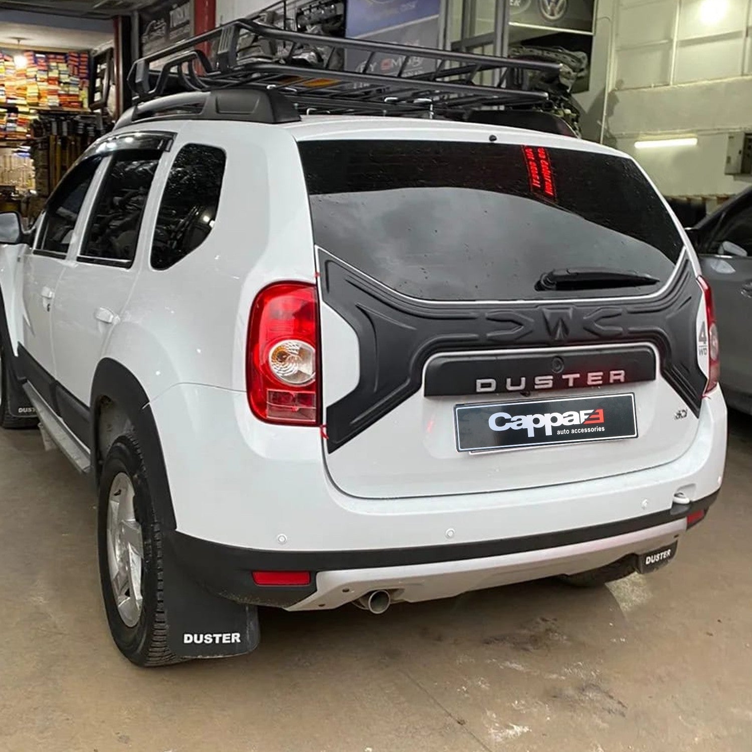 Dacia Duster 2010 - 2017 Boot Lid Fender Flares